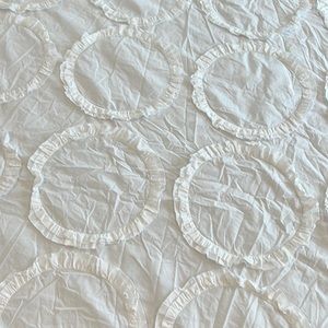 PBTeen like new FullQueen Duvet